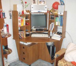 Компьютерный стол Орех угловой от Green мебель