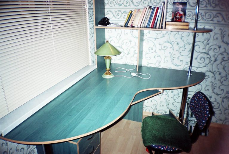 Комп'ютерний стіл Вільха зелена