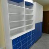 Фото №18299 Меблі для аптеки в синій з білим Меблі з фасадом ДСП