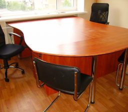 Офис юридической фирмы Яблоня от Green мебель