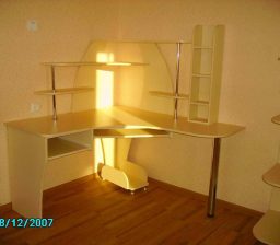 Комп’ютерний стіл Бежовий от Green мебель