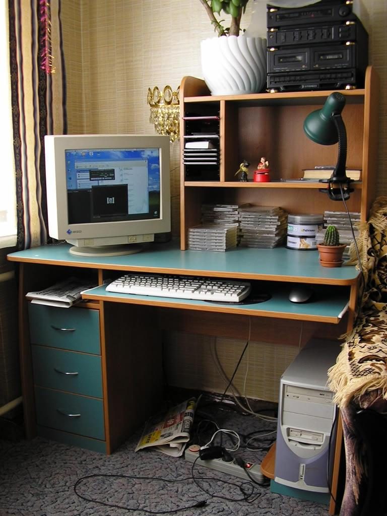 Компьютерный стол Бирюза