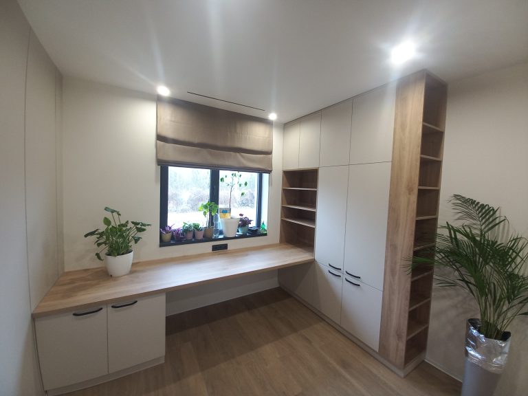 Шафа зі столом Сатін