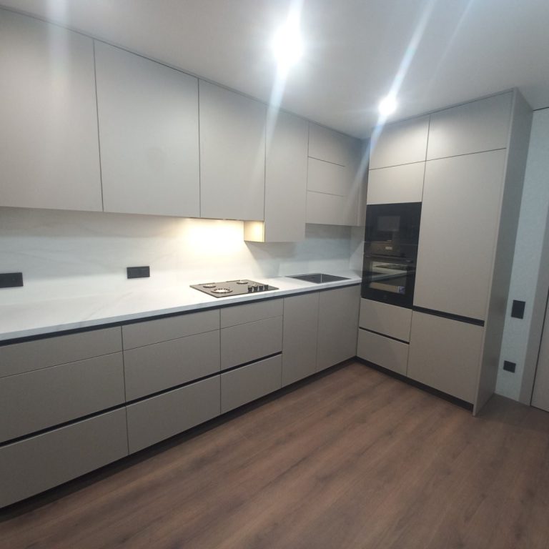 Сіра кутова кухня від Green Mebel, Київ