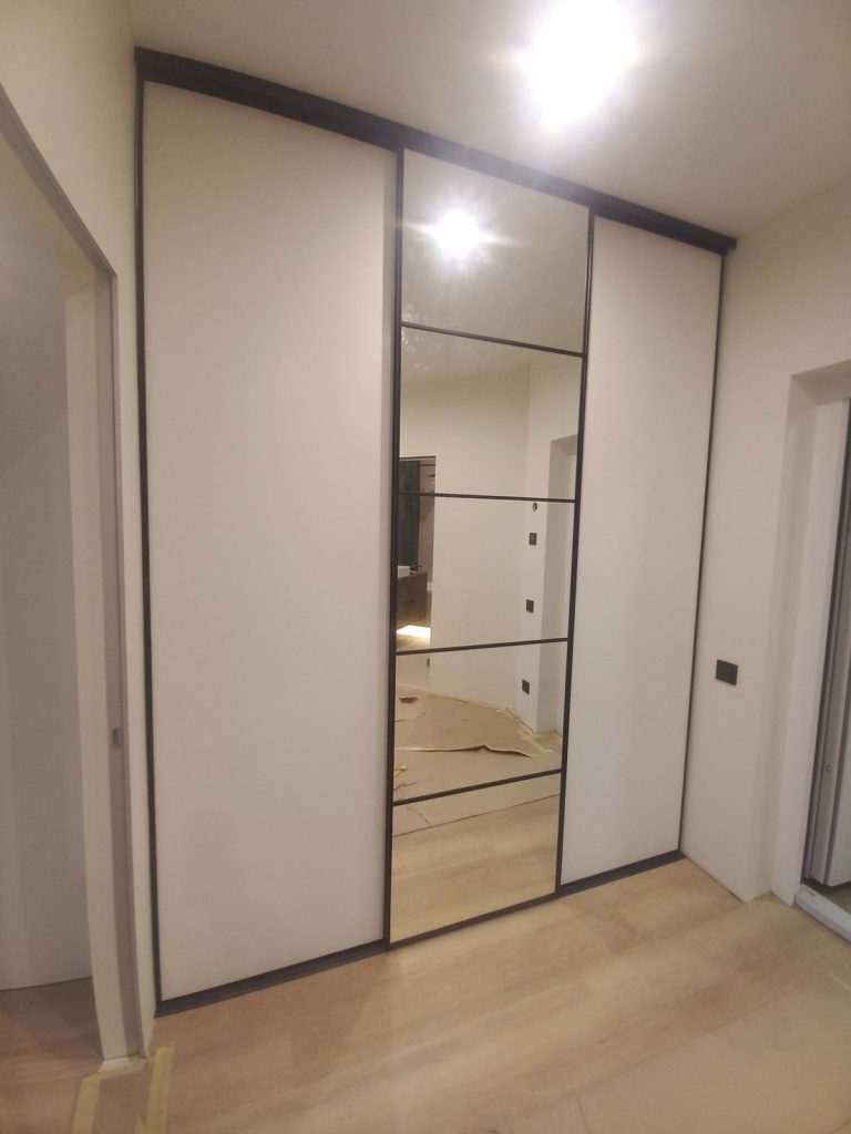 Гардеробна-купе Білий Перл